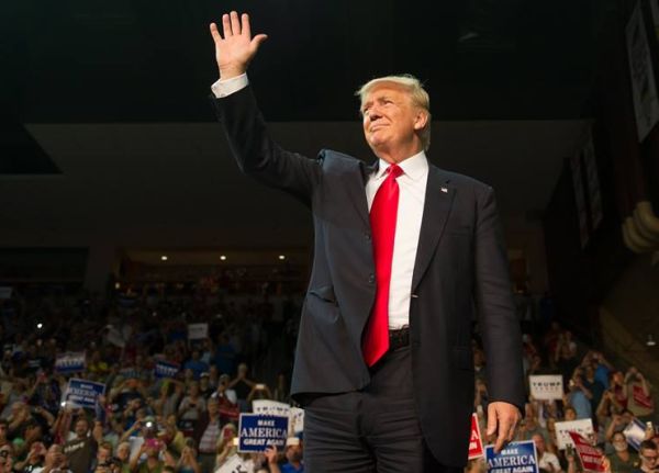 Тръмп планира САЩ да внася лекарства от Канада