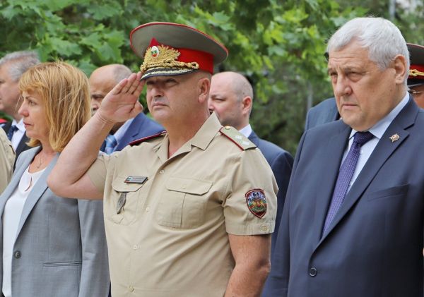 С минута мълчание и сирени ВМА отбеляза „Деня на спасението
