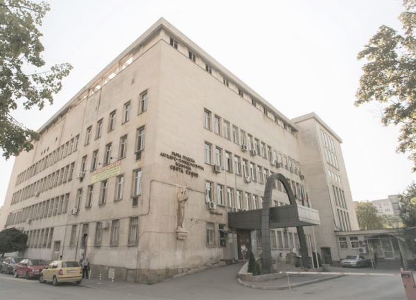 Жена с перфорирал апендикс роди близнаци в Първа САГБАЛ