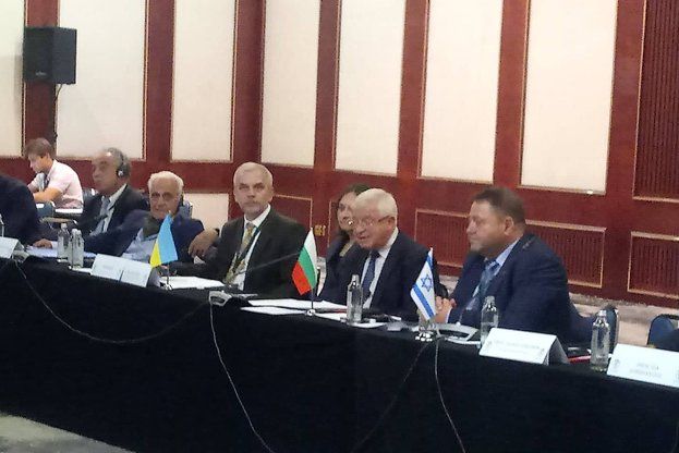 Министър Ананиев: Форумът на ЮЕМФ ще помогне за усъвършенстване на здравните системи