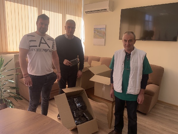 МБАЛ-Пазарджик получи над 2000 маски като дарения