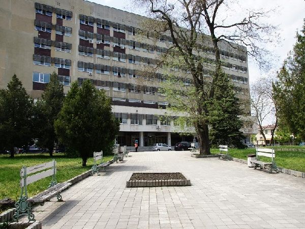 Спира достъпът на външни лица до МБАЛ Добрич
