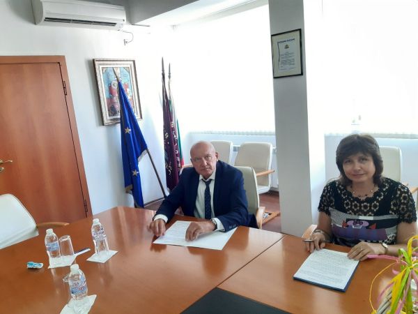 Споразумение за академично сътрудничество подписаха МУ-Пловдив и НСА