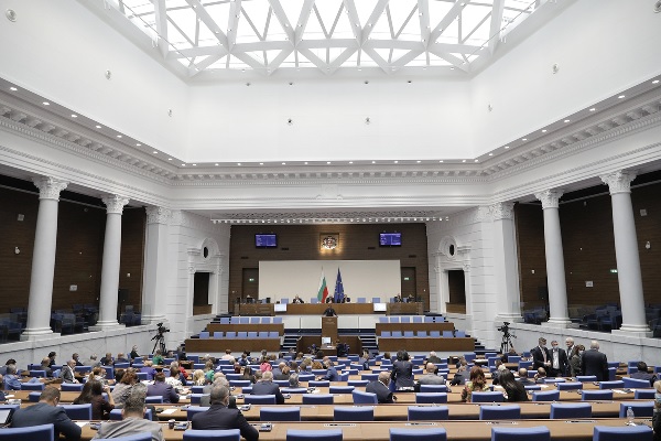 Депутатите одобриха отчета на НЗОК за 2019 г.