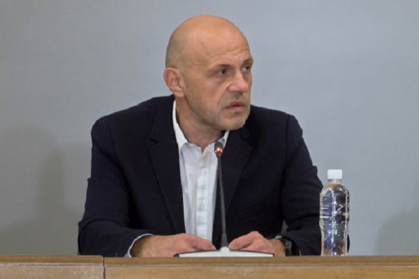 Томислав Дончев: В условията на пандемия МЗ може да се окаже по-важно от МФ