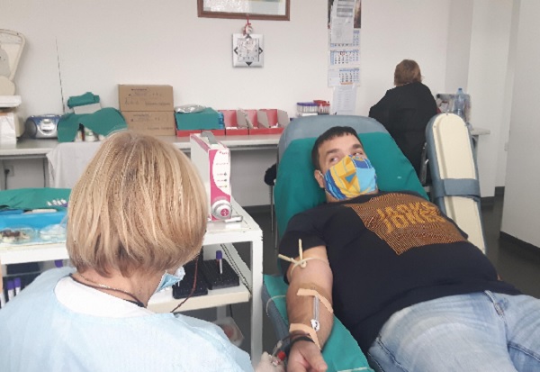 В УМБАЛ Бургас отпада задължителният PCR за дарители на кръв за плазма