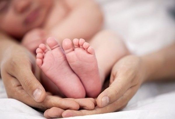 По-малко родени деца и повече починали за първите три месеца на година