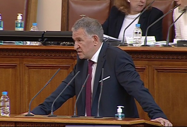 Стойчо Кацаров: COVID е основание да се бърза с реформите в здравната система