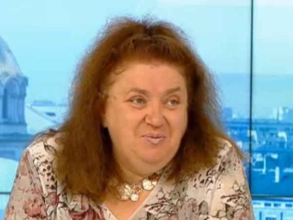 Проф. Александрова: Не може да има противопоставяне между ваксините срещу грип и срещу COVID