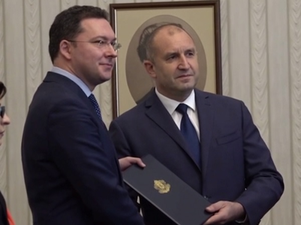 ГЕРБ върнаха мандата, проф. Ангелов беше предложен за здравен министър