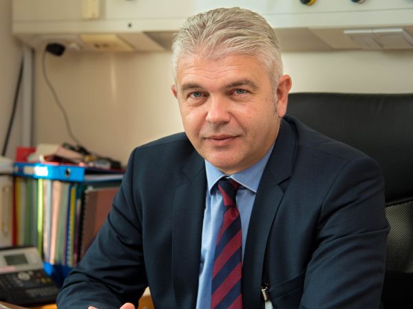 Д-р Явор Дренски бе избран за управител на МБАЛ „Уни