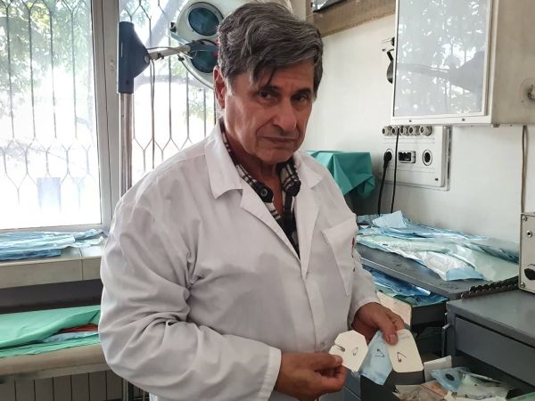 2 метални сачми част от занимателна игра бяха извадени от