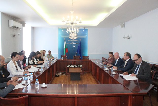 Реформата в психиатричната помощ е сред водещите приоритети за настоящия