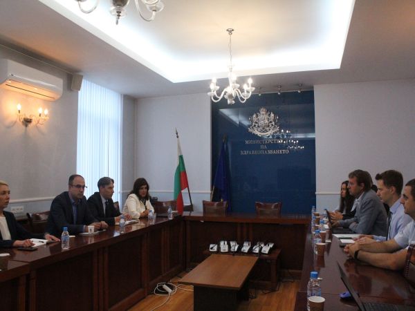 Министър Сербезова: Вървим към електронно здравеопазване и няма връщане назад