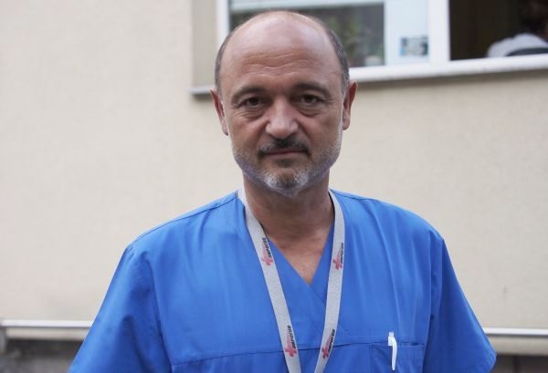 В програма Детско здраве преглеждат хора които са високоспециализирани като