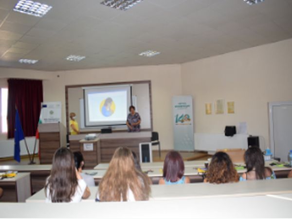 Кърменето е естествен процес и е много важно решението да