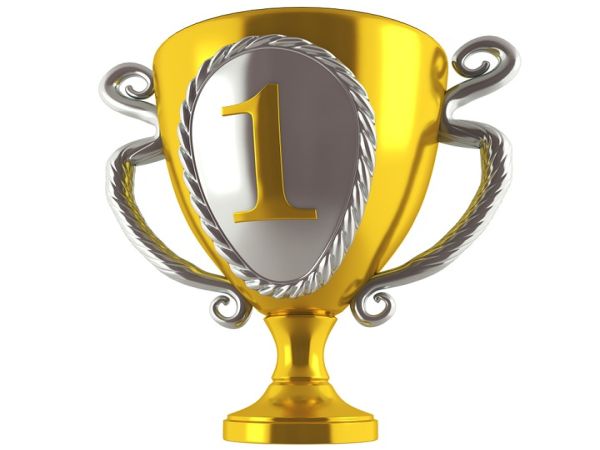 Югоизточно Европейският Медицински Форум ЮЕМФ награди заслужили медици от България и