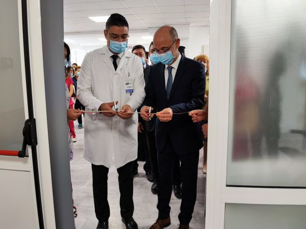 Служебният министър на здравеопазването д р Асен Меджидиев откри обновеното и