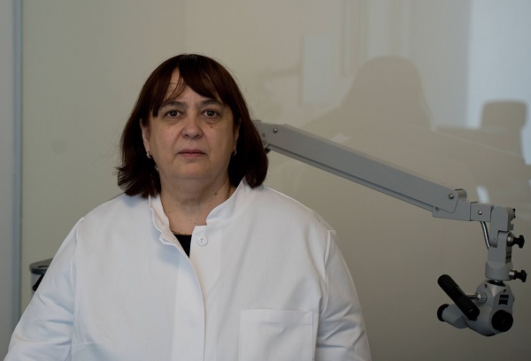 Проф. Диана Попова е специалист по УНГ болести в София.
