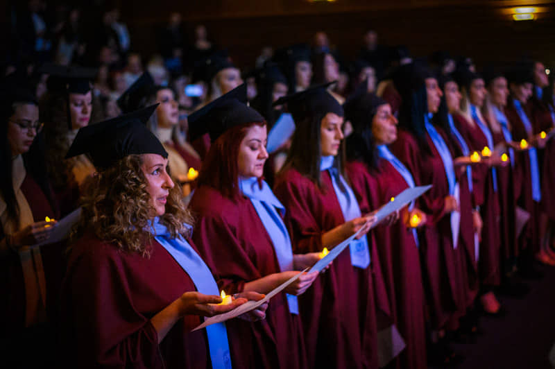 Дипломира се шестият випуск сестри и акушерки в сливенския филиал на МУ - Варна 