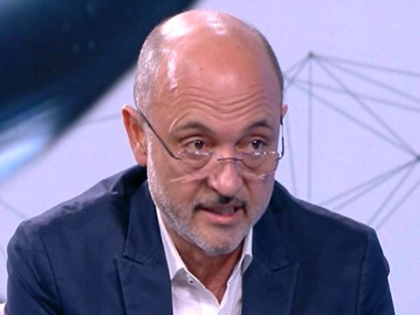 Заплатите в лечебните заведения не се регулират от Министерството на