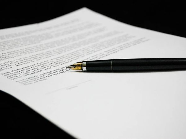 КЗК отказа да образува производство по жалбата на „Сърце и Мозък“ за картел на бургаски болници