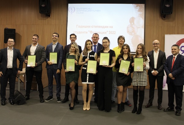 За девети пореден път Българският фармацевтичен съюз БФС отличи със