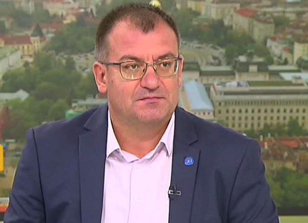 Избраха Димитър Маринов за председател на БФС (Допълнена)