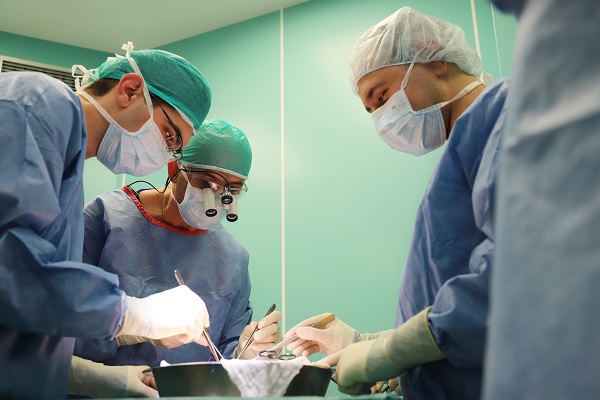 Специалисти от Военномедицинска академия ВМА извършиха поредна чернодробна трансплантация но