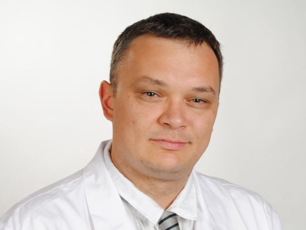 Доц Марин Пенков е началник на Клиниката по образна диагностика