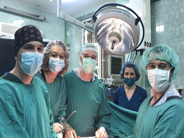 Сложна двуетапна операция в столична болница спаси живота на жена