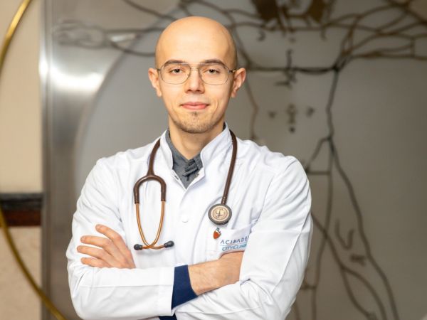 Д-р Страхил Василев: За мен най-важното е добротата - да бъдеш добър към пациентите и към колегите
