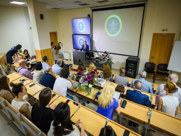 МУ – Варна отбеляза със специално събитие 10 ата годишнина от