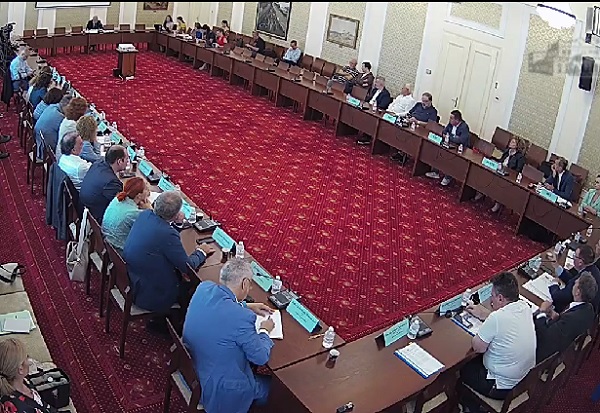 Подписването на НРД, контрол по предписване и отпускане на рецепти, е-отчитане на лекарствата в болниците (Допълнена)