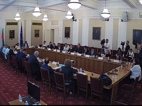 Бюджетът на НЗОК бе приет на второ четене в бюджетната комисия (Обновена)