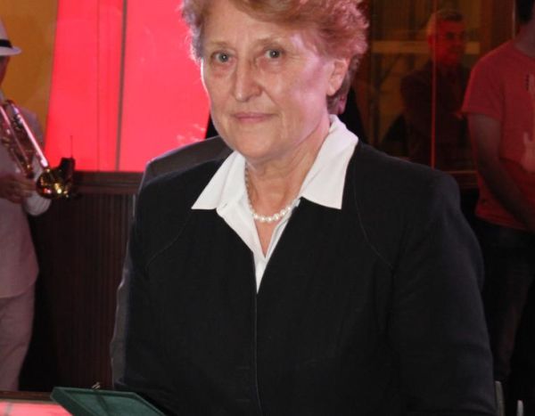 20 години „Лекар на годината“: Доц. д-р Бинка Попова печели отличието през 2013 г.  