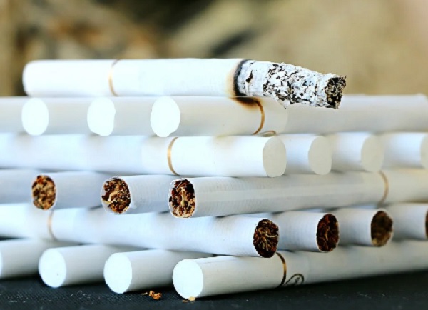 Франция ще забрани електронните цигари за еднократна употреба които са