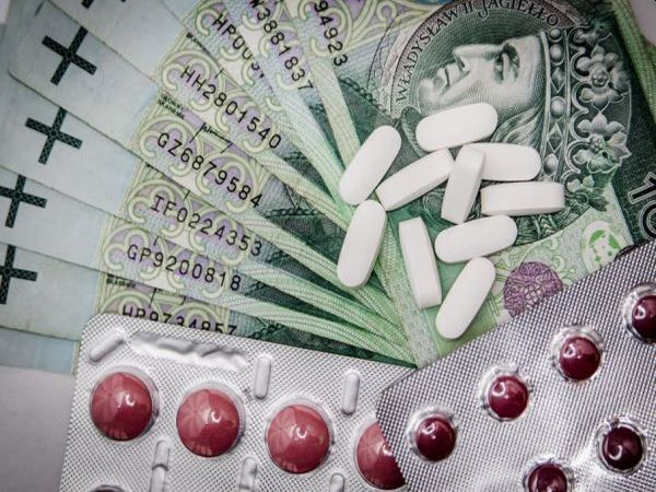 Фармацевтичната компания Bristol Myers Squibb съобщи че придобива производителя на лекарства