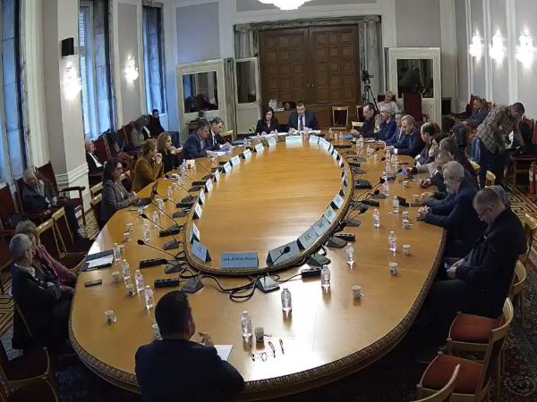 Мавров: Най-важното за системата на НЗОК е контролът, за целта е важна електронизацията (Обновена)