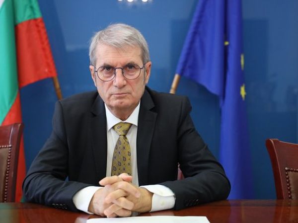 Забраната за износ на инсулини се удължава с месец