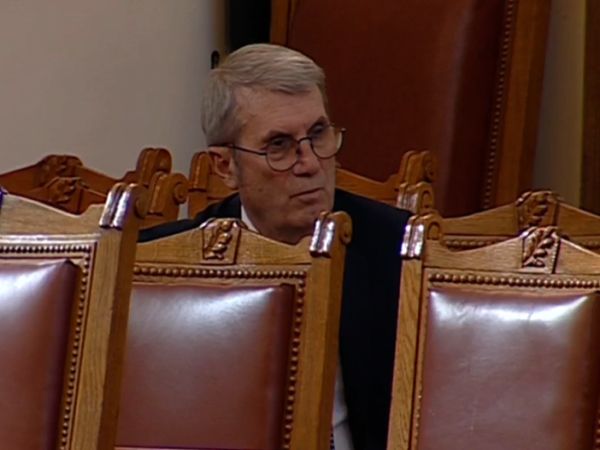 Министърът на здравеопазването проф Христо Хинков ще отговаря на въпроси