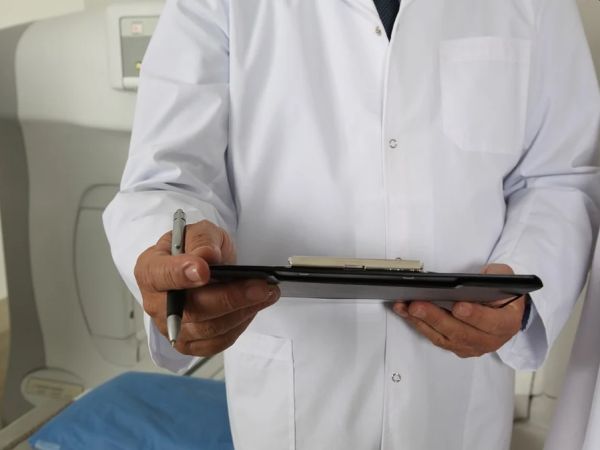 Местата за специализанти по обща медицина в Медицинския университет –