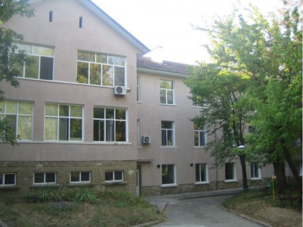 Пепа Владимирова остава начело на белодробната болница в Роман