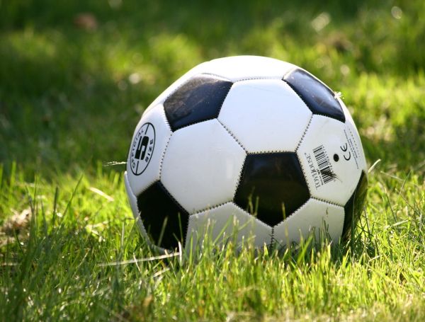 ФИФА стартира Глобална кампания срещу рисковете от мозъчно сътресение в