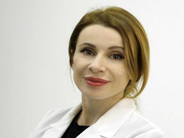 Д р Веселина Бельова е завършила медицина в МУ София през