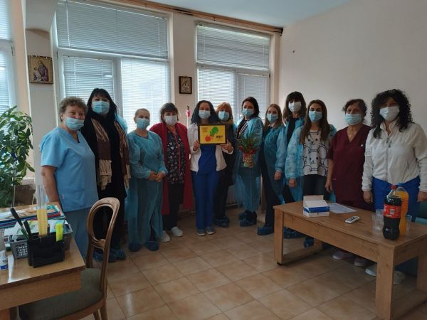 Екипът на Неонатологично отделение на МБАЛ – Пазарджик беше развълнуван