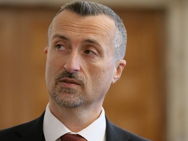 С кандидата за управител на НЗОК доц Петко Стефановски разговаряме