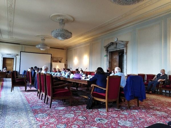 Изслушват министрите на здравеопазването и финансите заради парите на психиатриите