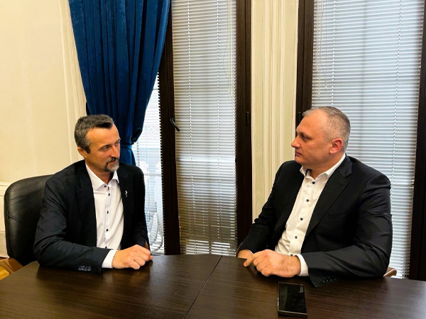 Интегрирана система за сдвояване на приложението еЗдраве и в аптеките