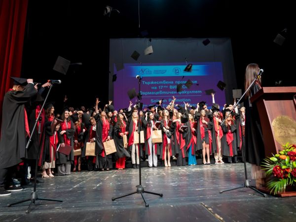 Вие сте най знаещите и най можещите – казвам го без капка